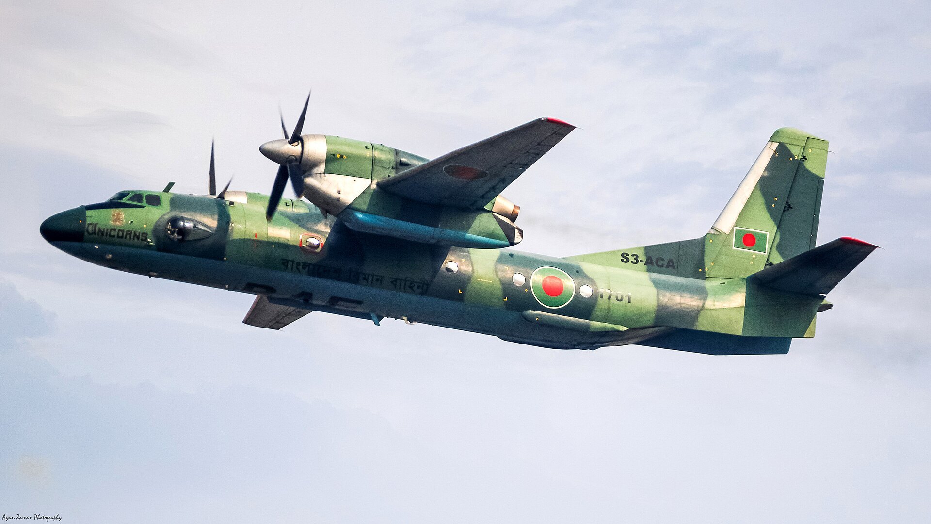 An-32