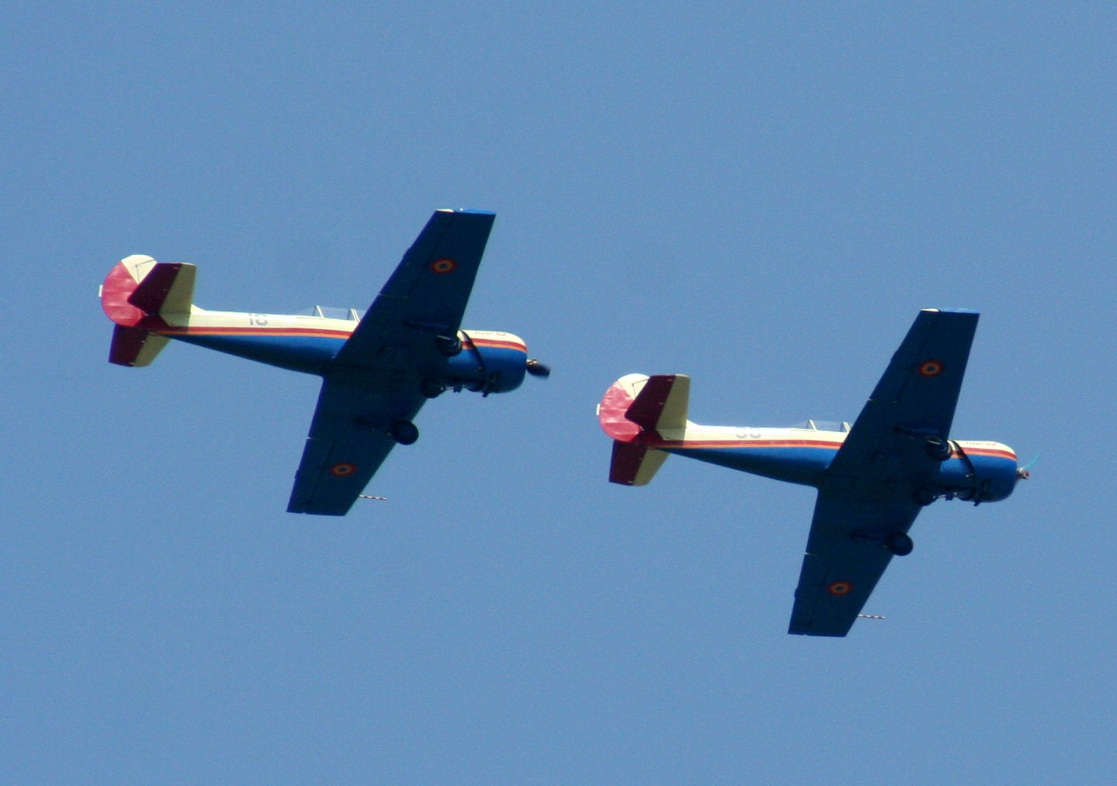 Yak-52